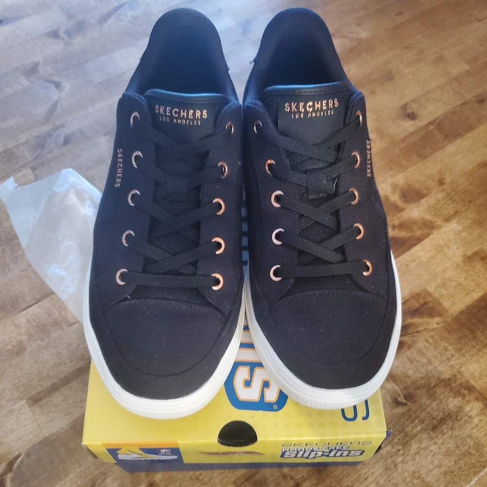 Skechers, Size 8.5 Black Canvas Low-Top Sneakers with Rose Gold Accents
